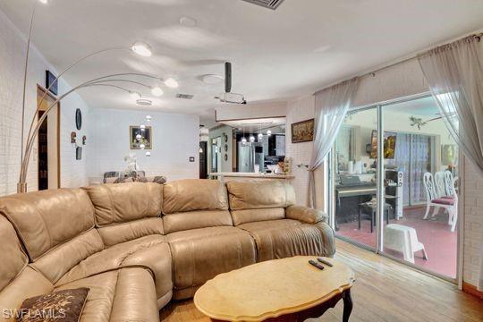 5251 BOXWOOD WAY