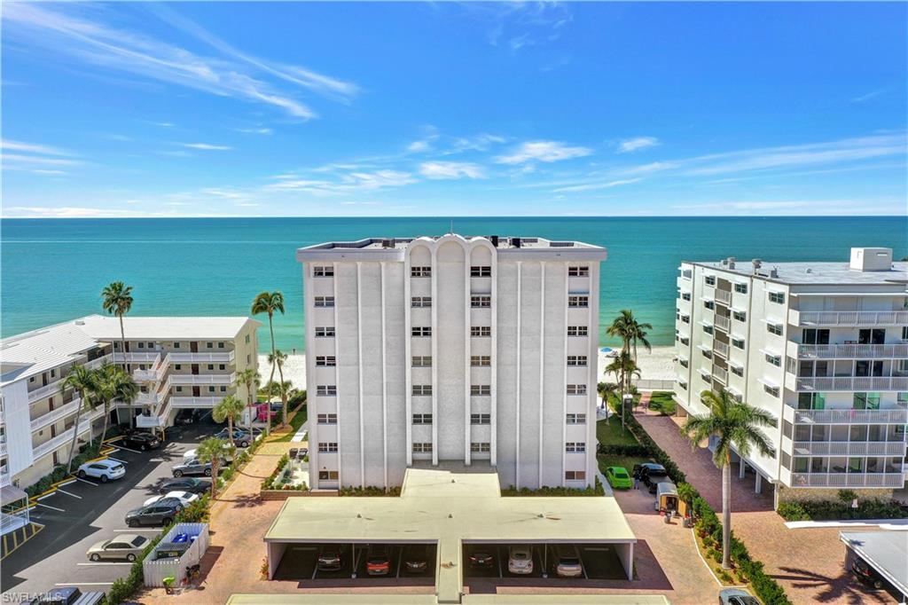 1919 Gulf Shore BLVD N # 201