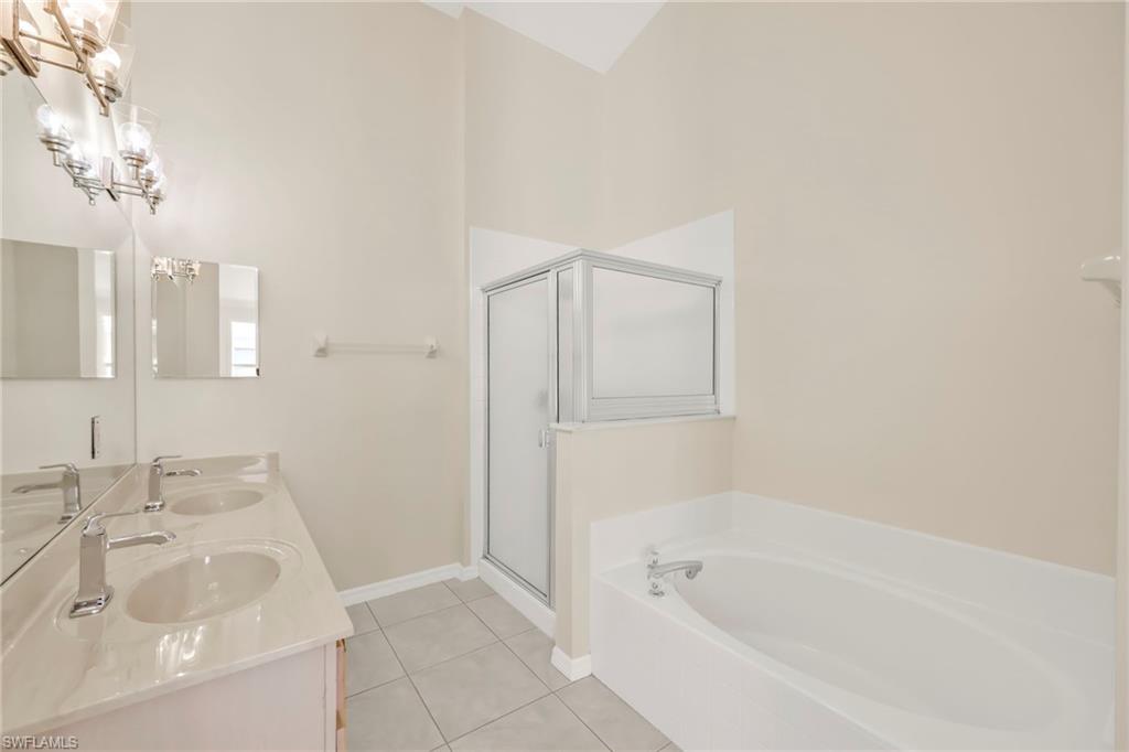 15015 Savannah DR
