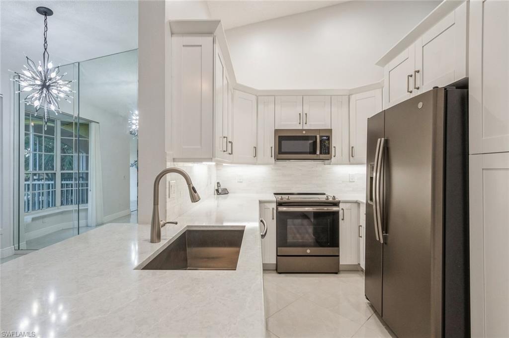 74 Silver Oaks CIR # 202 Unit: 9-202