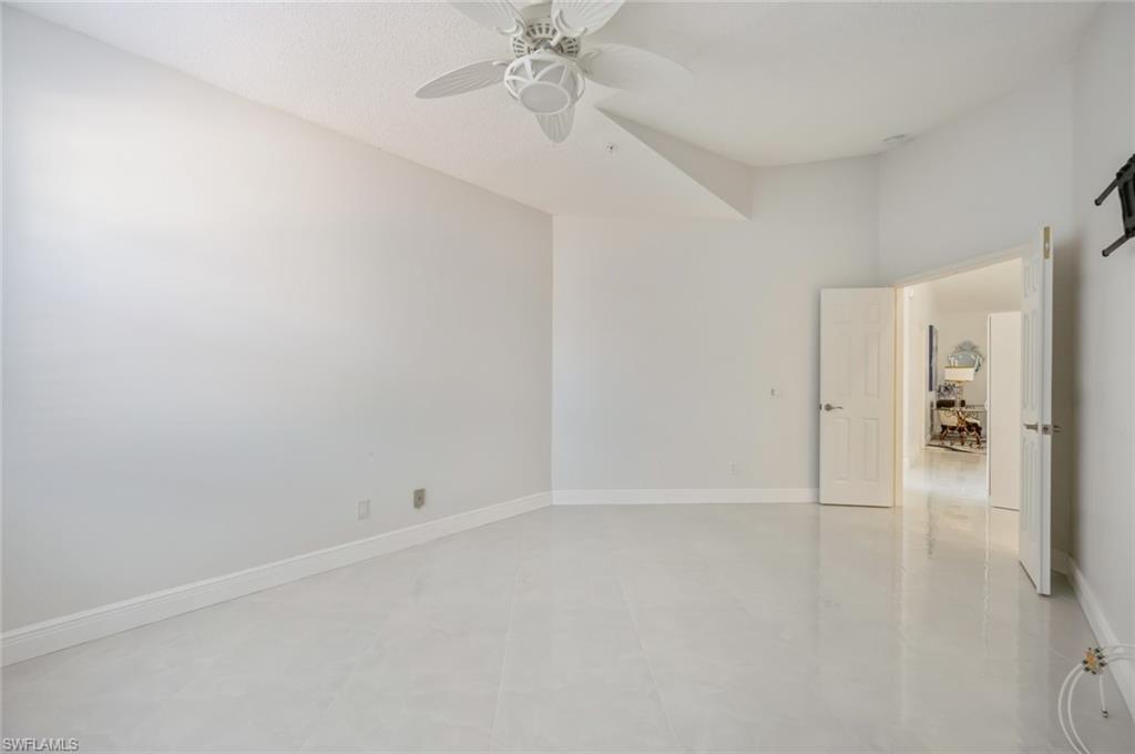 74 Silver Oaks CIR # 202 Unit: 9-202