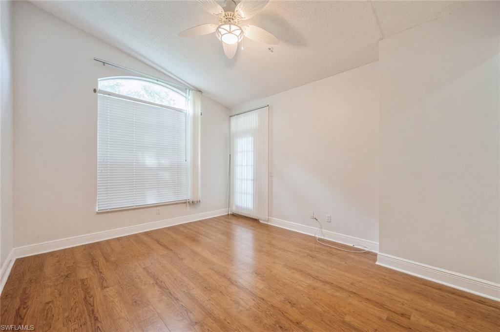 74 Silver Oaks CIR # 202 Unit: 9-202