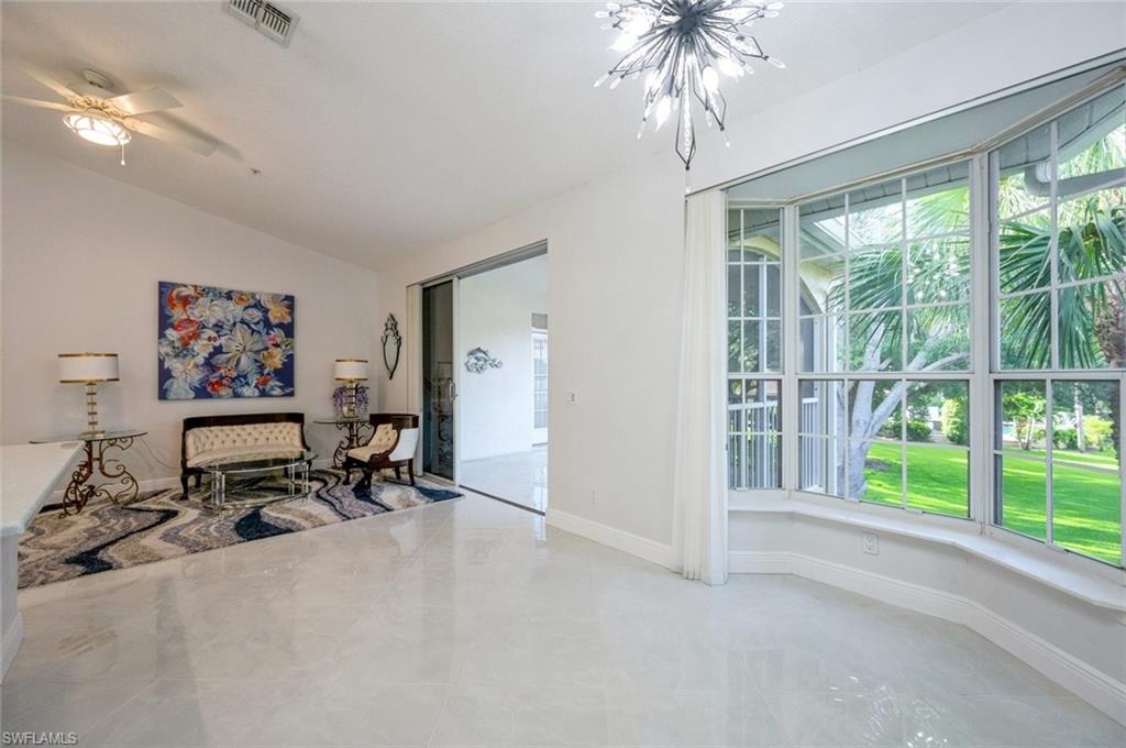 74 Silver Oaks CIR # 202 Unit: 9-202