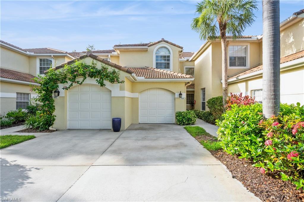 74 Silver Oaks CIR # 202 Unit: 9-202