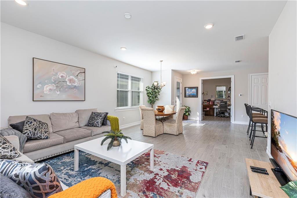 1050 ENBROOK LOOP