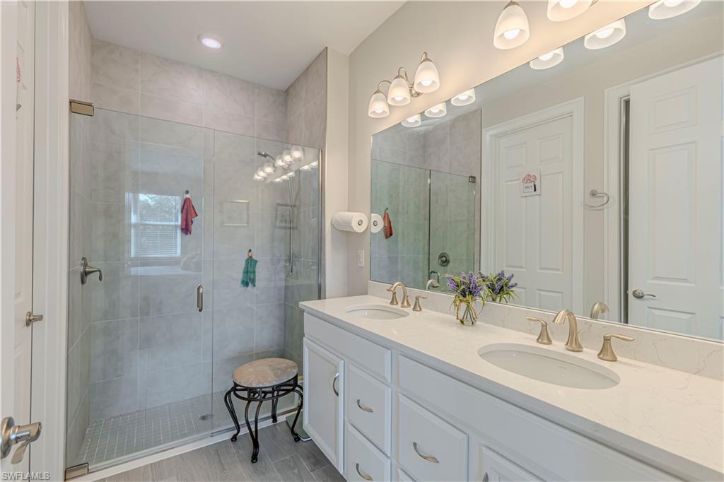 1050 ENBROOK LOOP