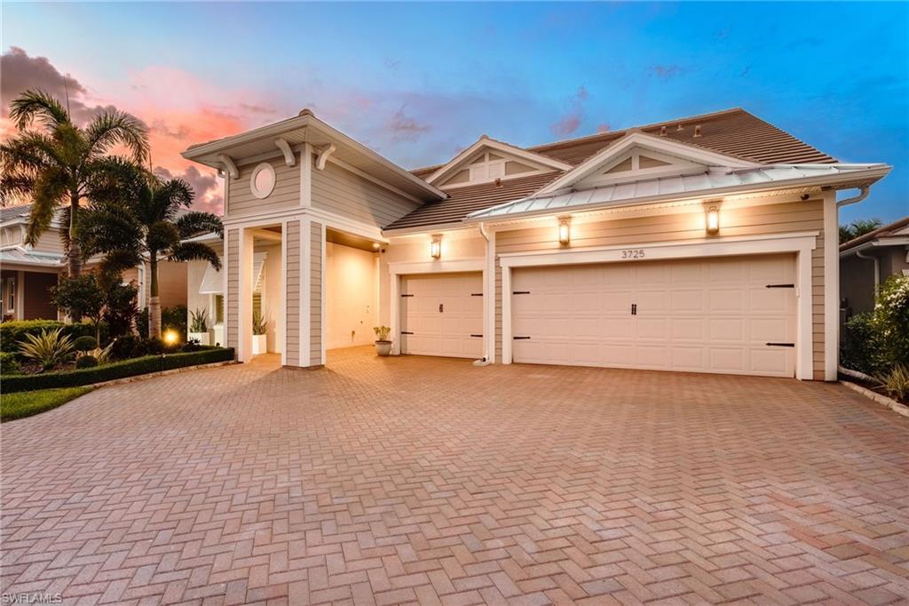 3725 Helmsman DR