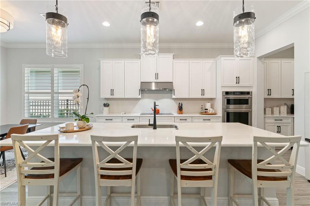 3725 Helmsman DR