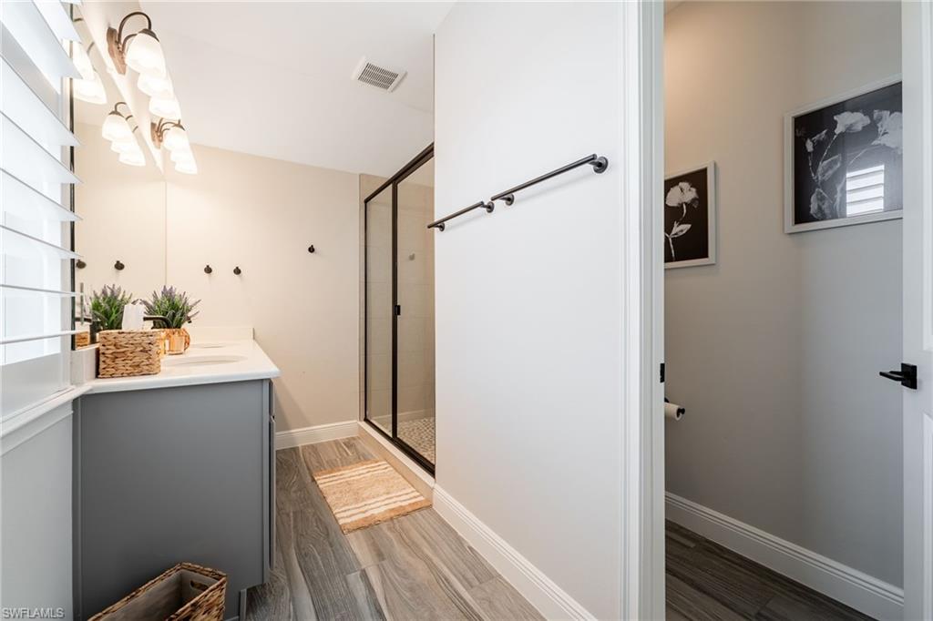 3725 Helmsman DR