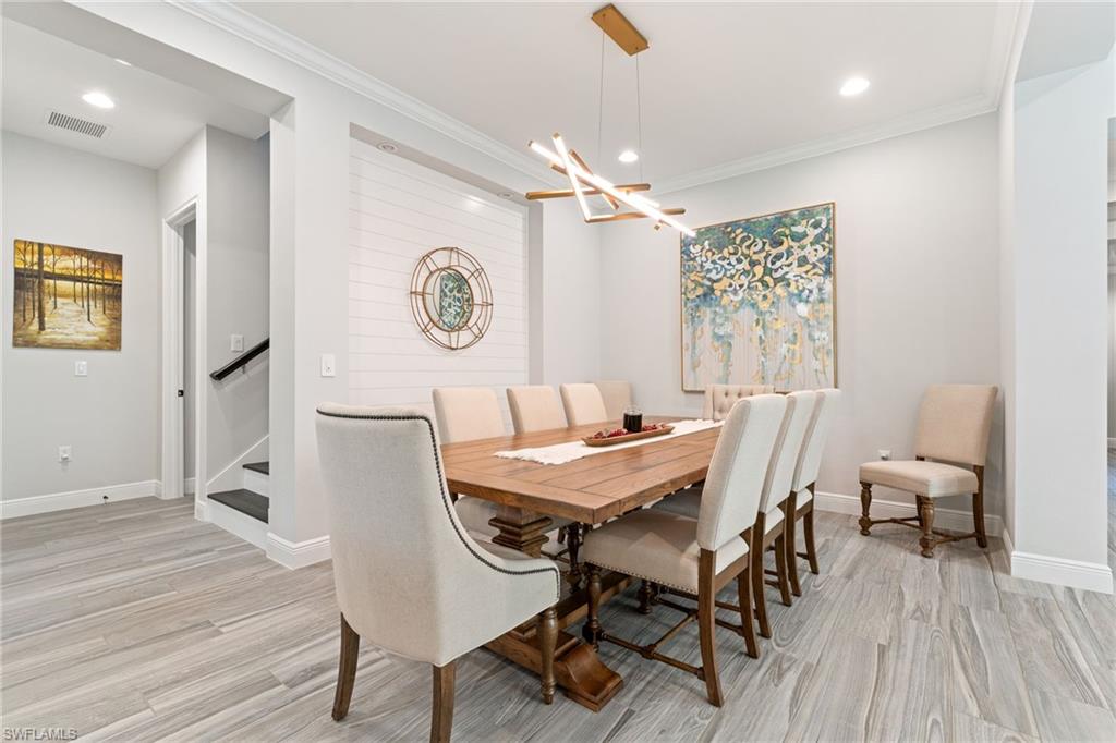 3725 Helmsman DR