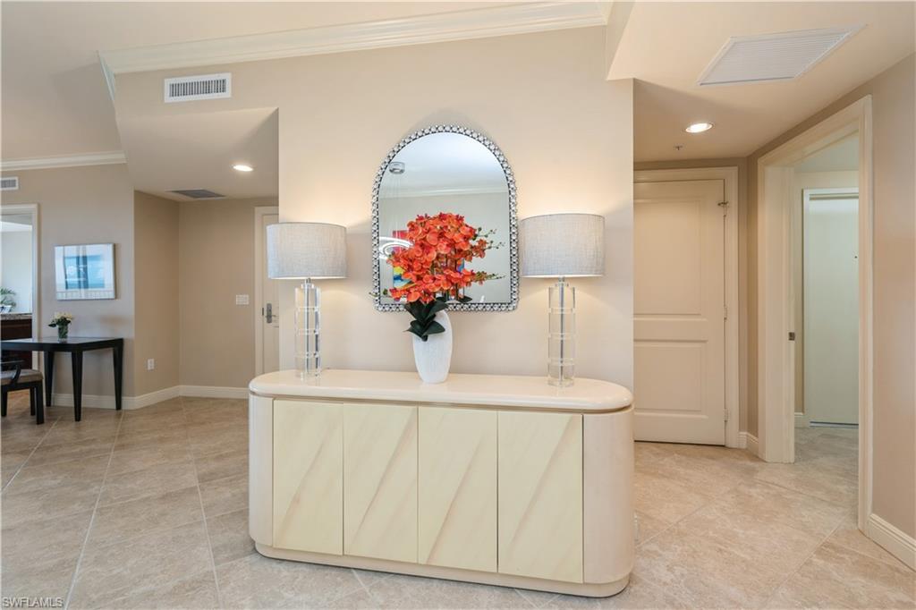 1050 Borghese LN # 605