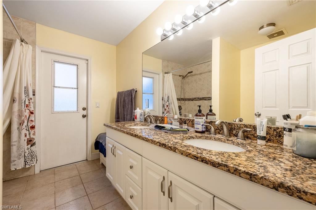 6011 Sea Grass LN