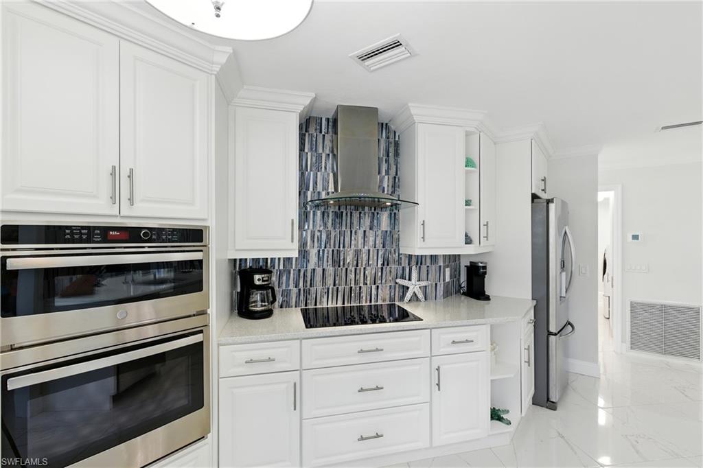 211 6TH ST