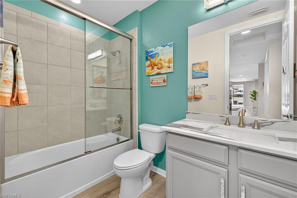 14803 Edgewater CIR