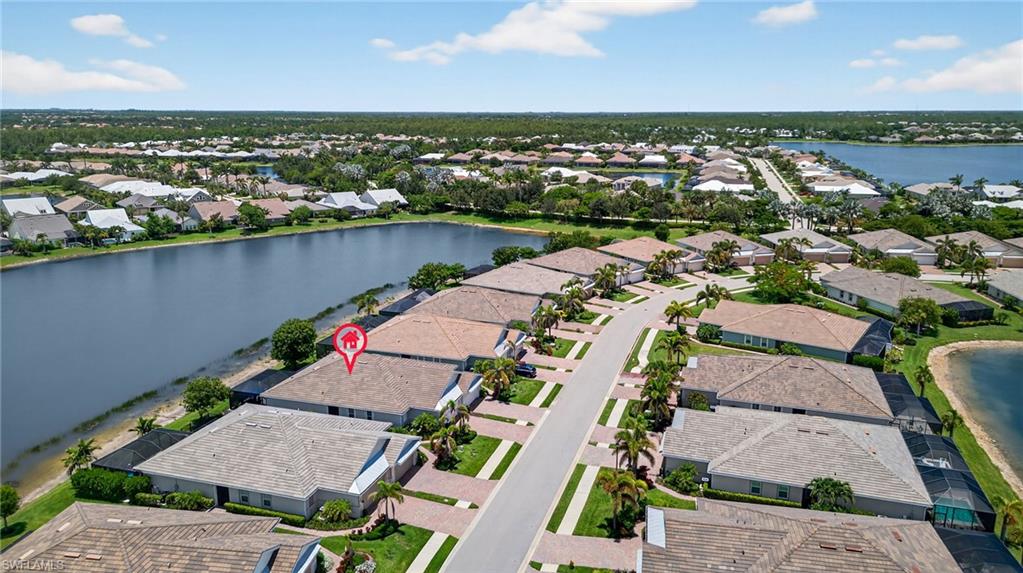 14803 Edgewater CIR