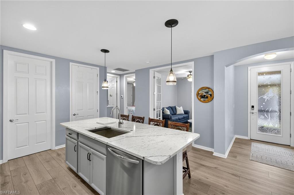 14803 Edgewater CIR