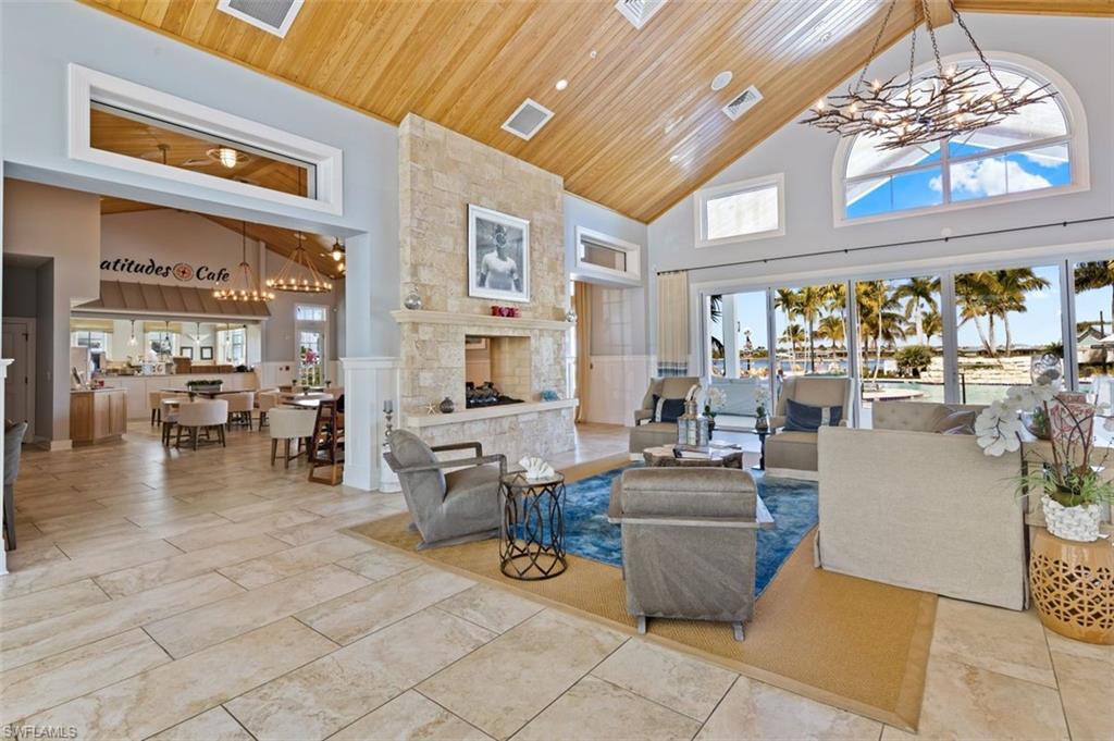 14803 Edgewater CIR