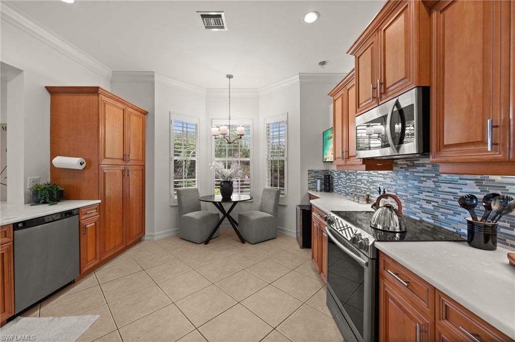 5004 Maxwell CIR # 202 Unit: 3-202