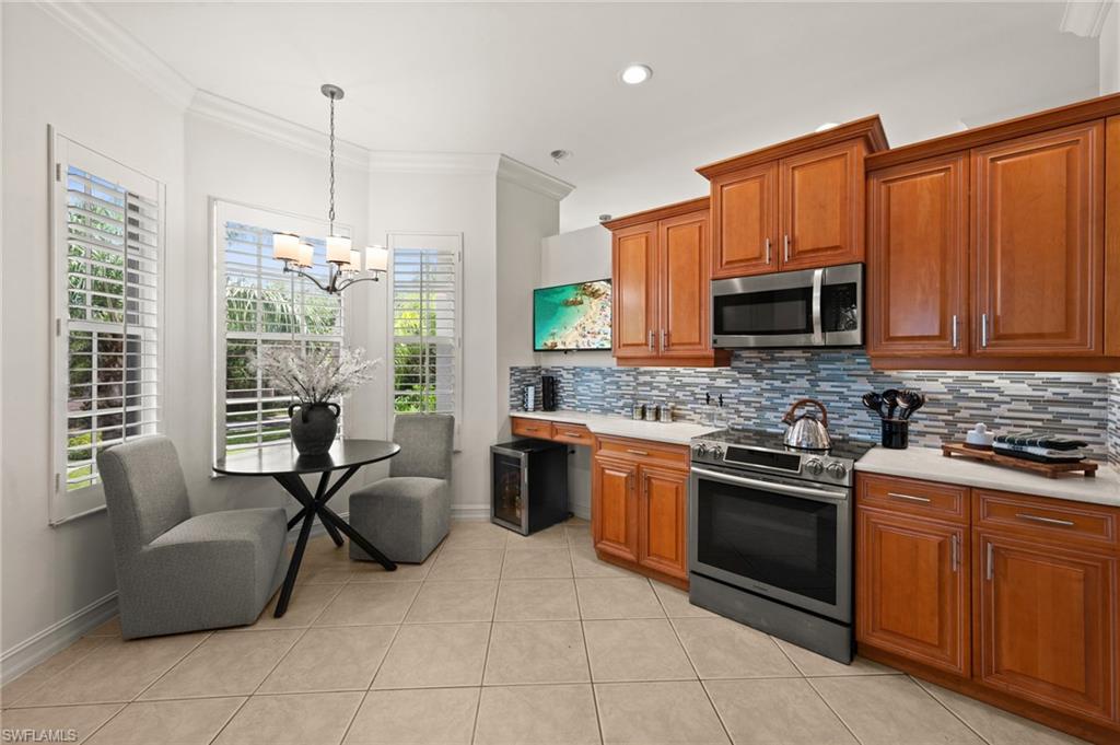 5004 Maxwell CIR # 202 Unit: 3-202