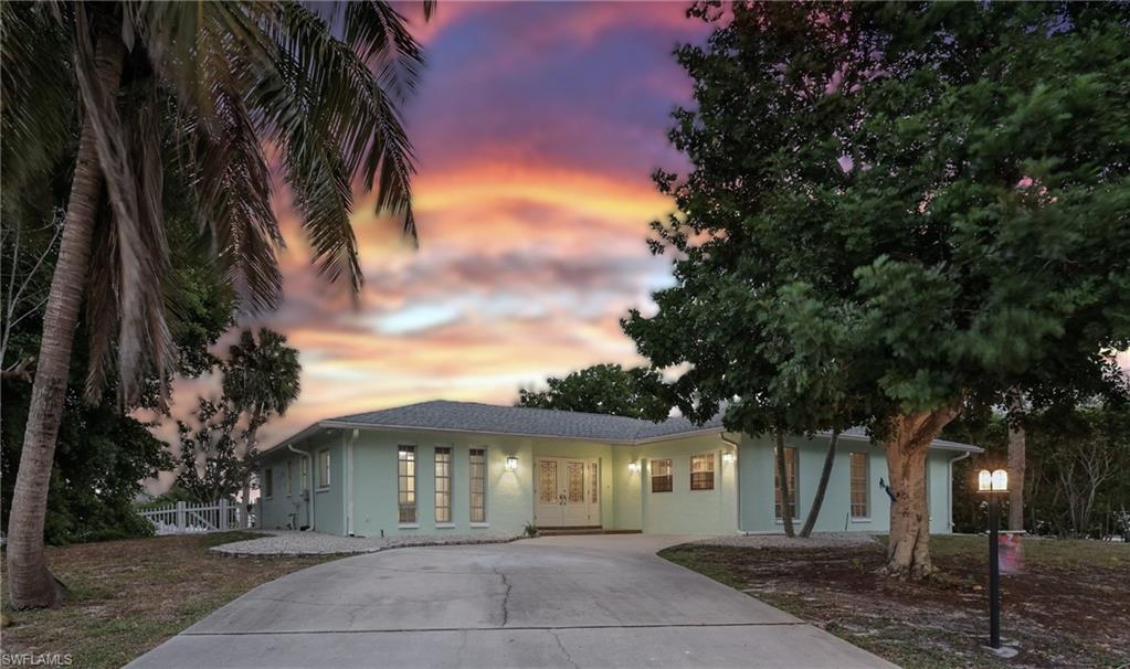 3461 Lakeview DR
