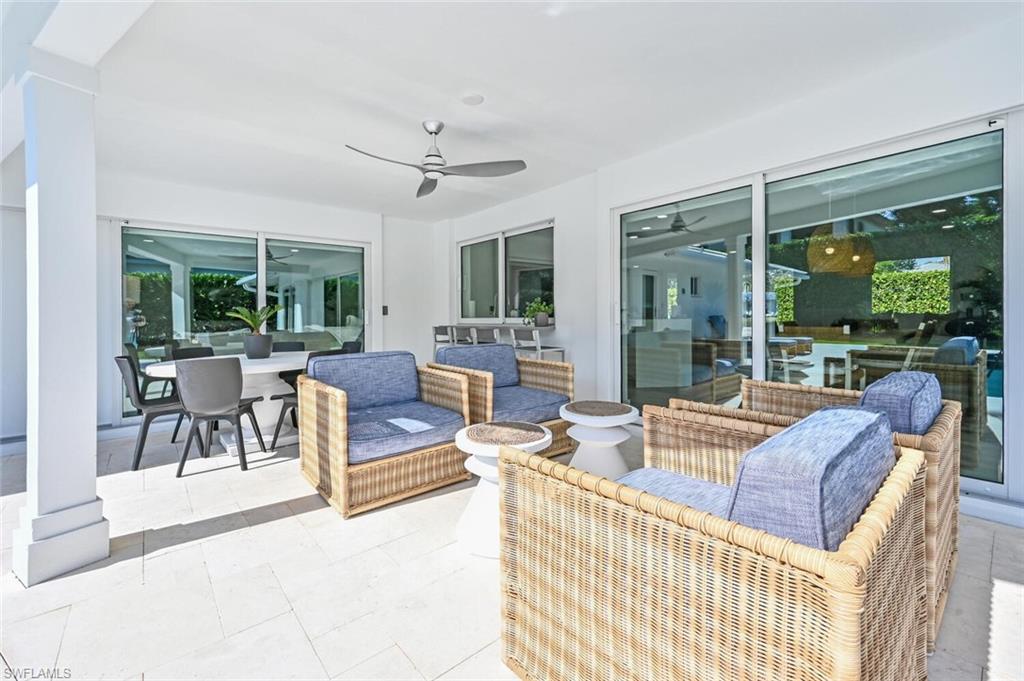 646 Park Shore DR