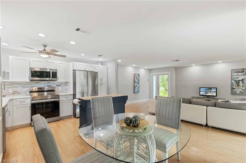 200 Georgetown BLVD # 30 Unit: 2-30
