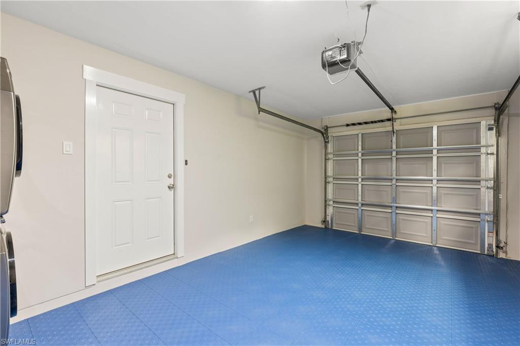 200 Georgetown BLVD # 30 Unit: 2-30