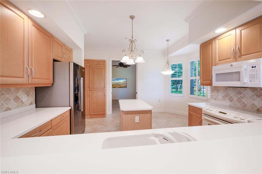 798 Regency Reserve CIR # 1101