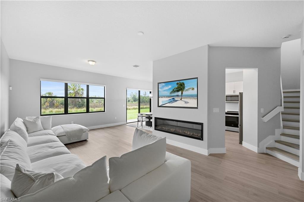 5653 Cassidy LN