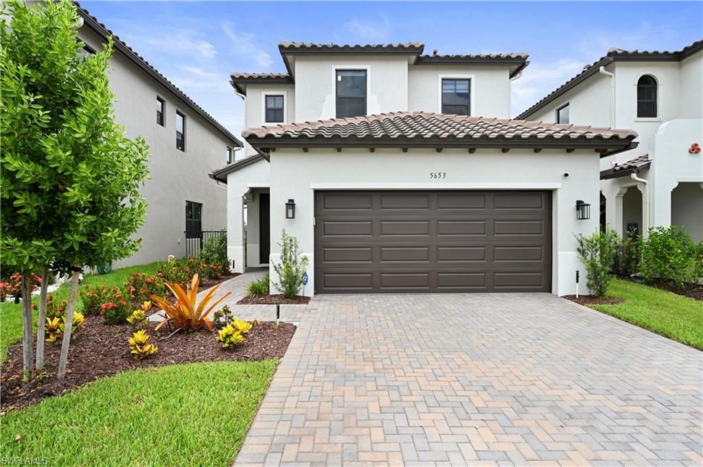 5653 Cassidy LN