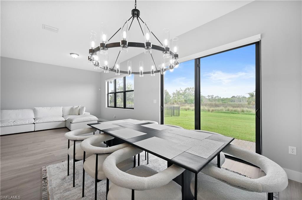 5653 Cassidy LN