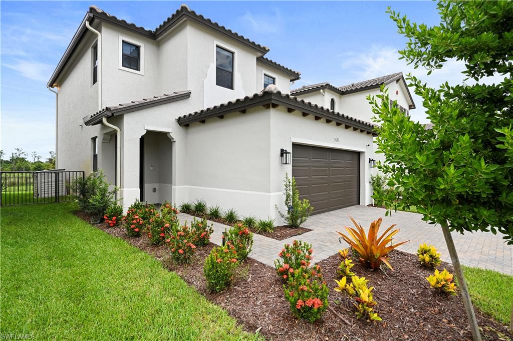 5653 Cassidy LN