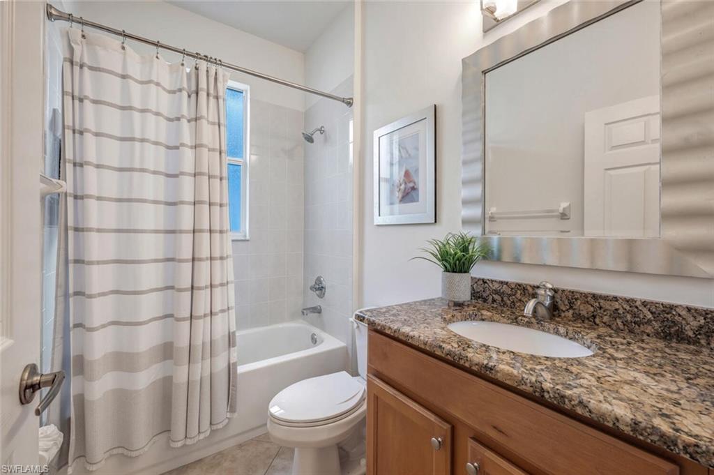 5583 Lago Villaggio WAY