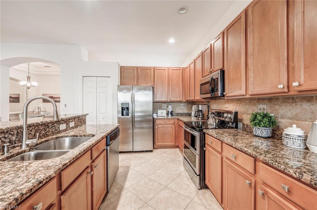 5583 Lago Villaggio WAY