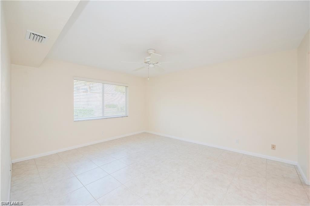 4130 Looking Glass LN # 3807