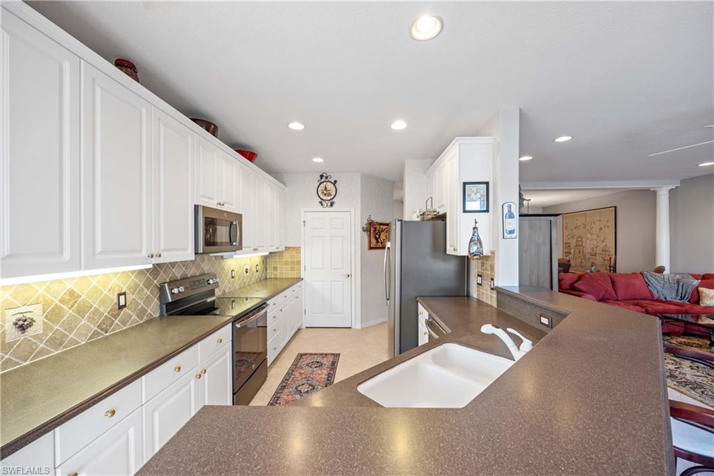 4660 Winged Foot CT # 104