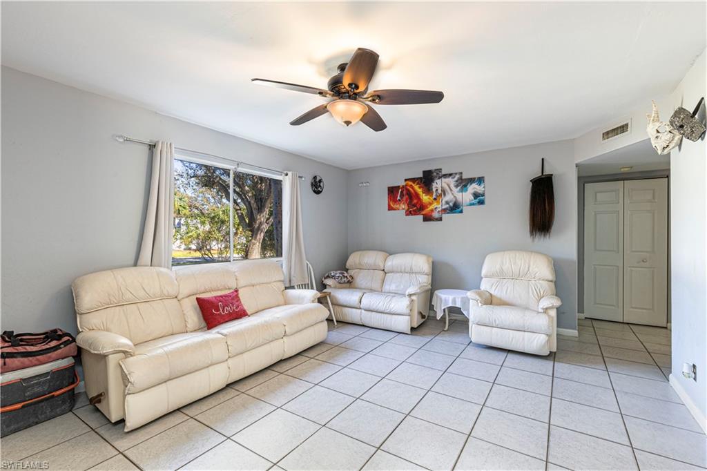 5370 16th PL SW