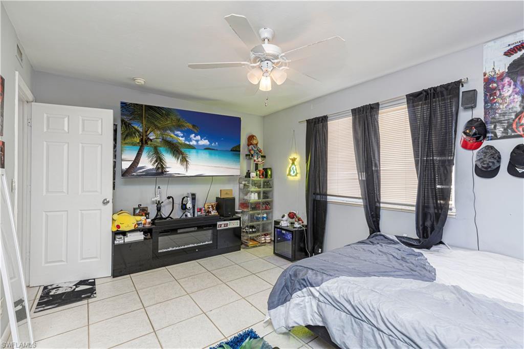 5370 16th PL SW