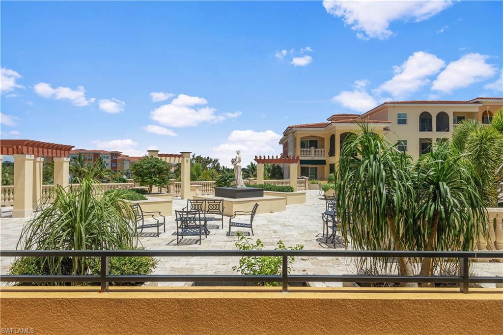 21460 Strada Nuova CIR W # B214