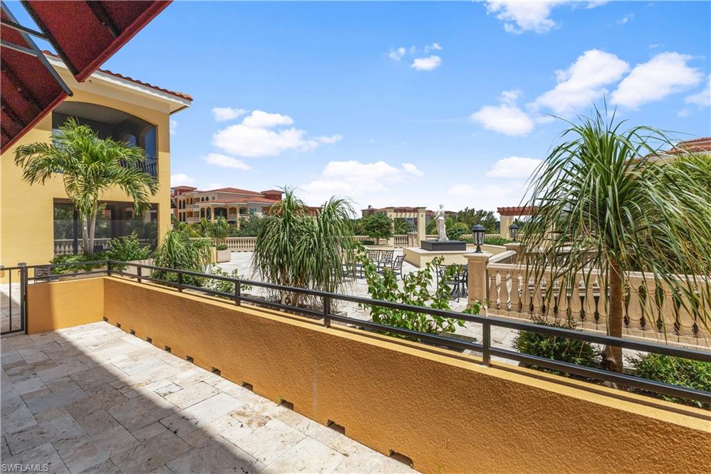 21460 Strada Nuova CIR W # B214