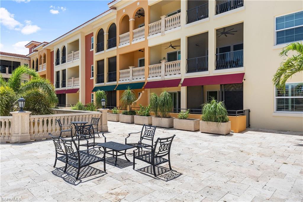 21460 Strada Nuova CIR W # B214
