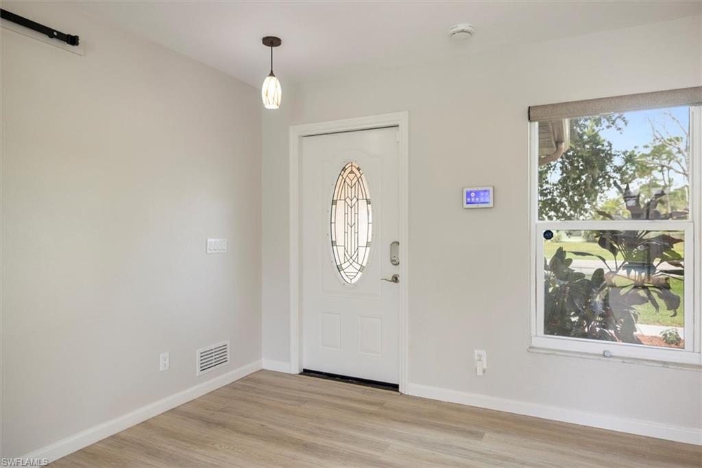 1346 Beacon DR