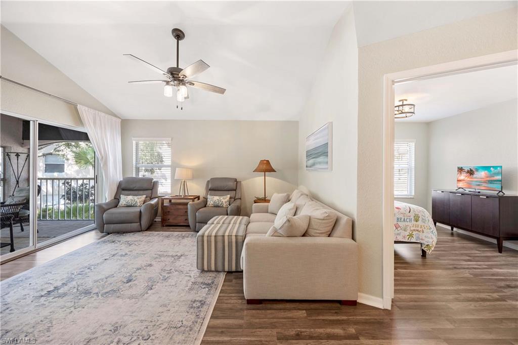 1096 Woodshire LN # C201