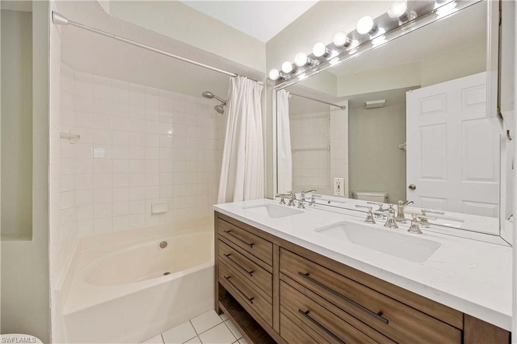 1096 Woodshire LN # C201