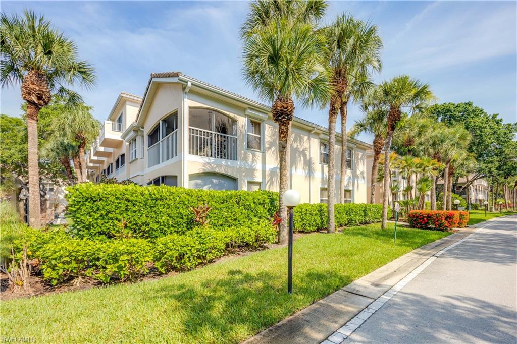 1096 Woodshire LN # C201