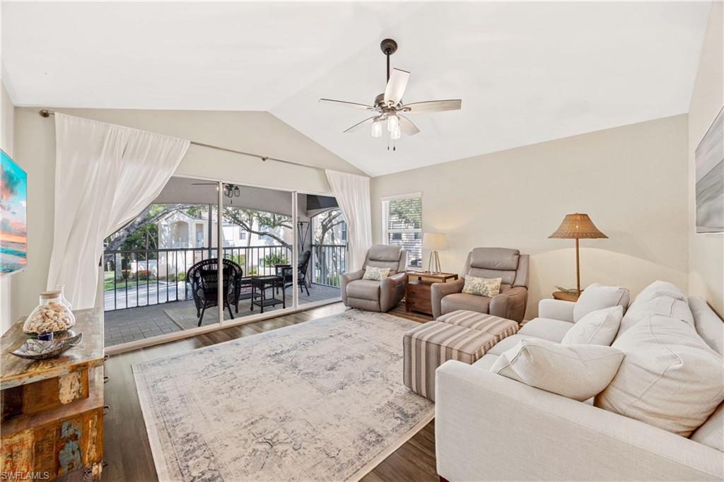 1096 Woodshire LN # C201