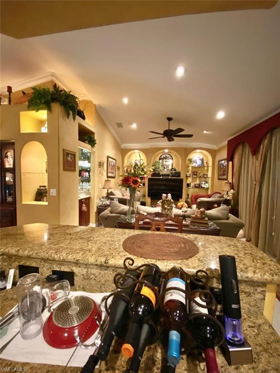 291 Everglades BLVD N