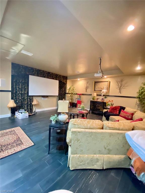 291 Everglades BLVD N