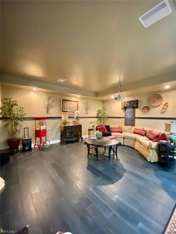 291 Everglades BLVD N