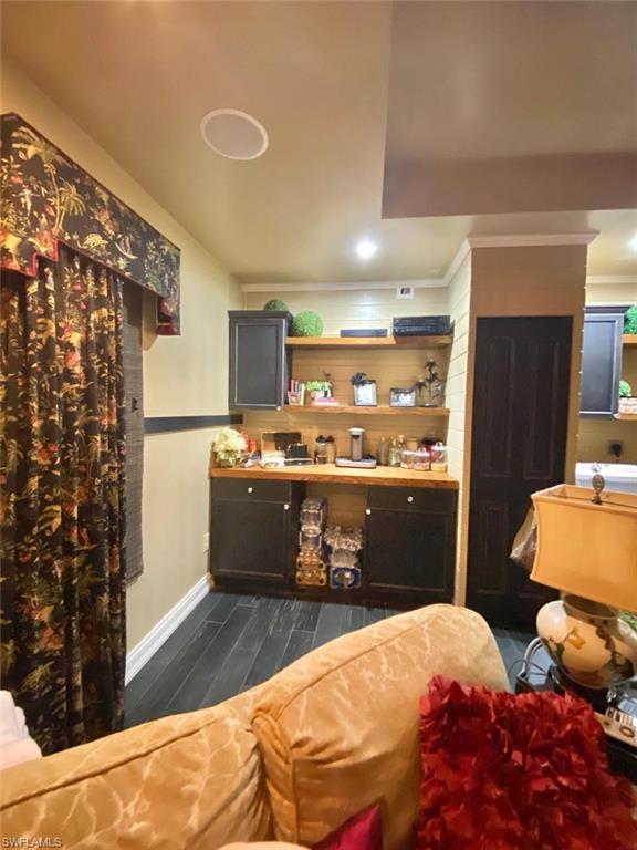 291 Everglades BLVD N